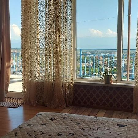 הוסטל Panorama In קוטאיסי מראה חיצוני תמונה